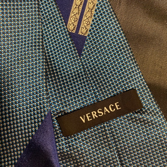 Vintage Versace - Picture 3 of 4